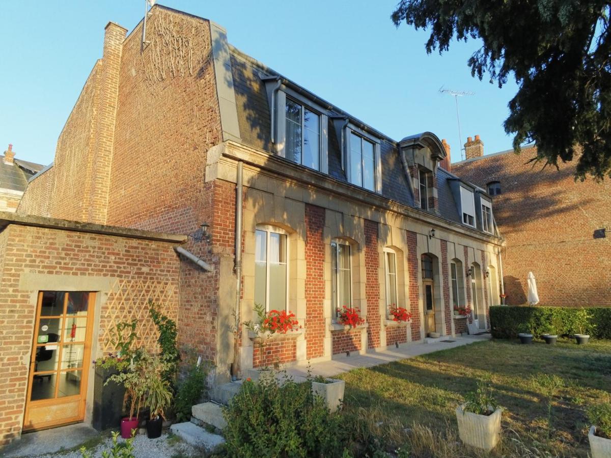 Chambres D'Hotes Noir Lion Peronne  Bagian luar foto