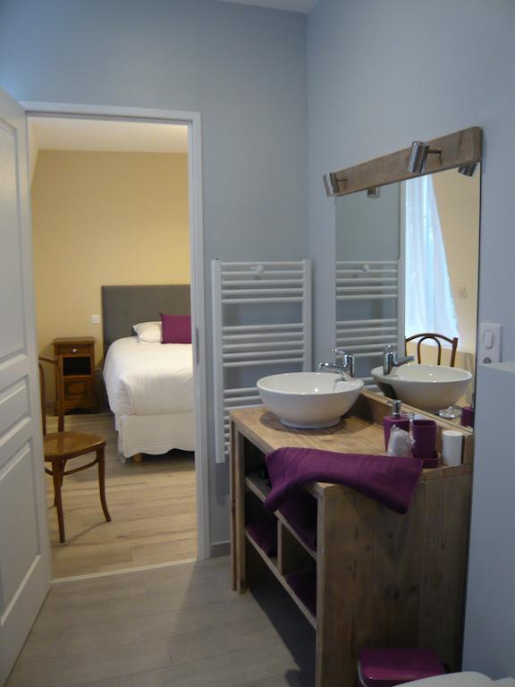 Chambres D'Hotes Noir Lion Peronne  Ruang foto