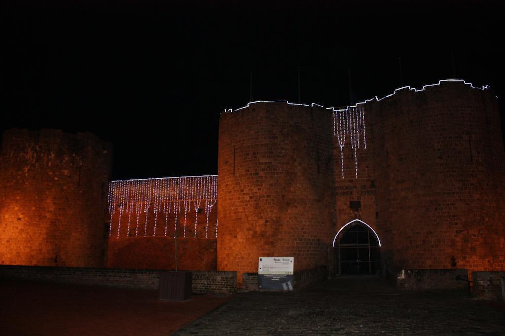 Chambres D'Hotes Noir Lion Peronne  Bagian luar foto