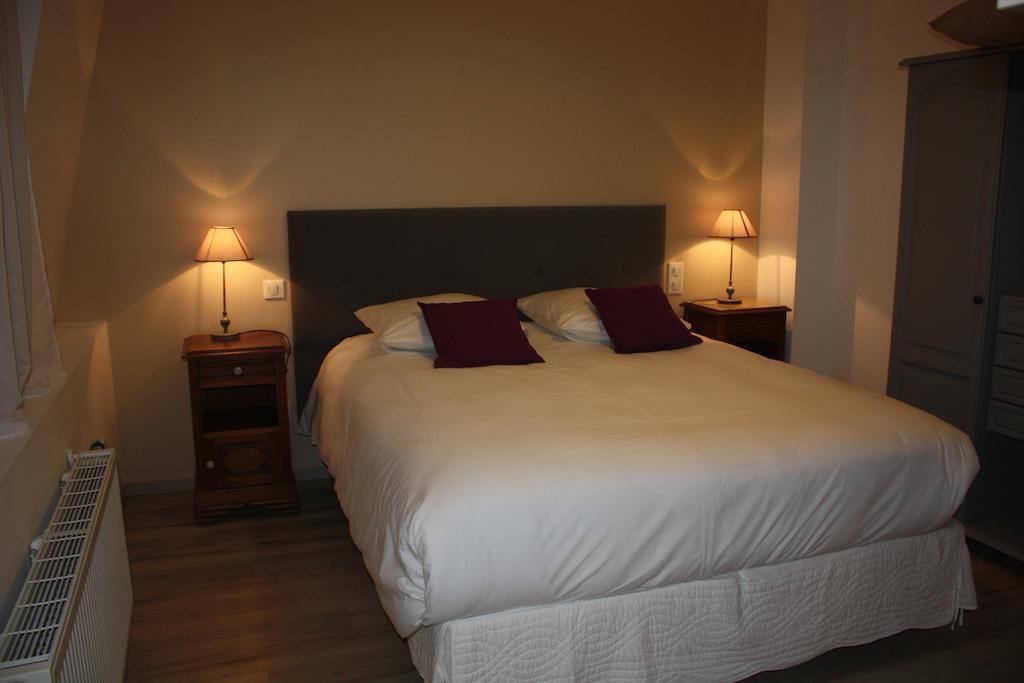 Chambres D'Hotes Noir Lion Peronne  Ruang foto